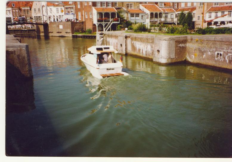 Kairos_Ankunft_in_Enkhuizen_1991_Bild_2_1512.jpg