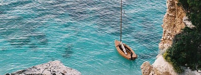 holzpiratorgSardinien27CalaGoloritzeklein_2893.jpg
